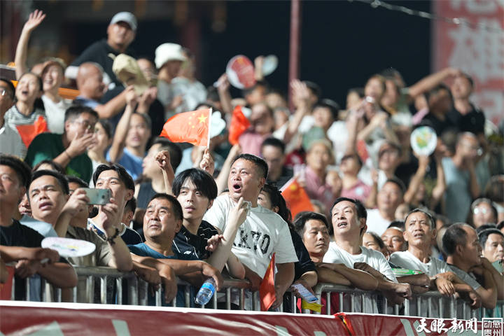 榕江“村超”全国赛开启