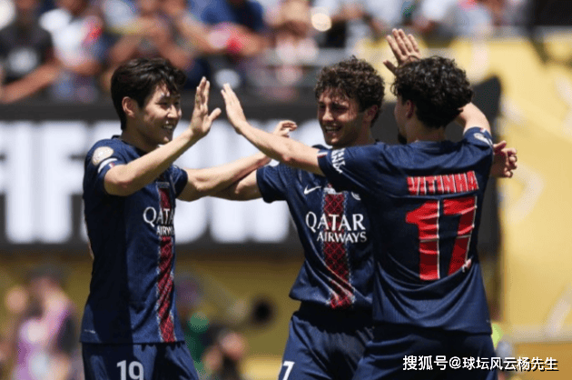 意外！巴黎圣日耳曼4比0大胜马德里竞技，取得世俱杯开门红