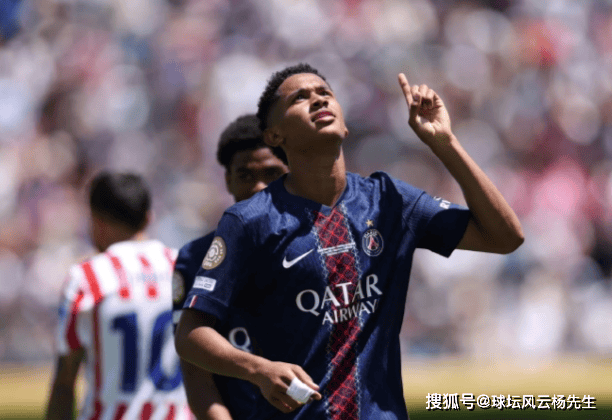 意外！巴黎圣日耳曼4比0大胜马德里竞技，取得世俱杯开门红