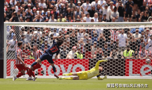 意外！巴黎圣日耳曼4比0大胜马德里竞技，取得世俱杯开门红