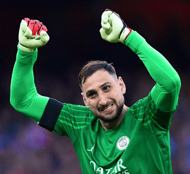 大巴黎迷之操作!向曼城狮子大开口,功勋门将或重蹈姆巴佩覆辙