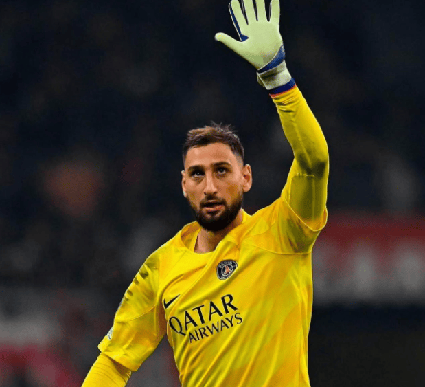 大巴黎迷之操作!向曼城狮子大开口,功勋门将或重蹈姆巴佩覆辙