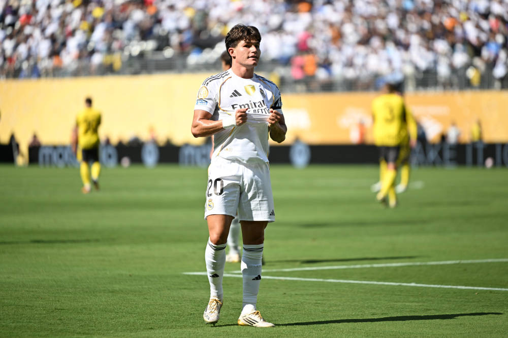 世俱杯：皇家马德里晋级四强