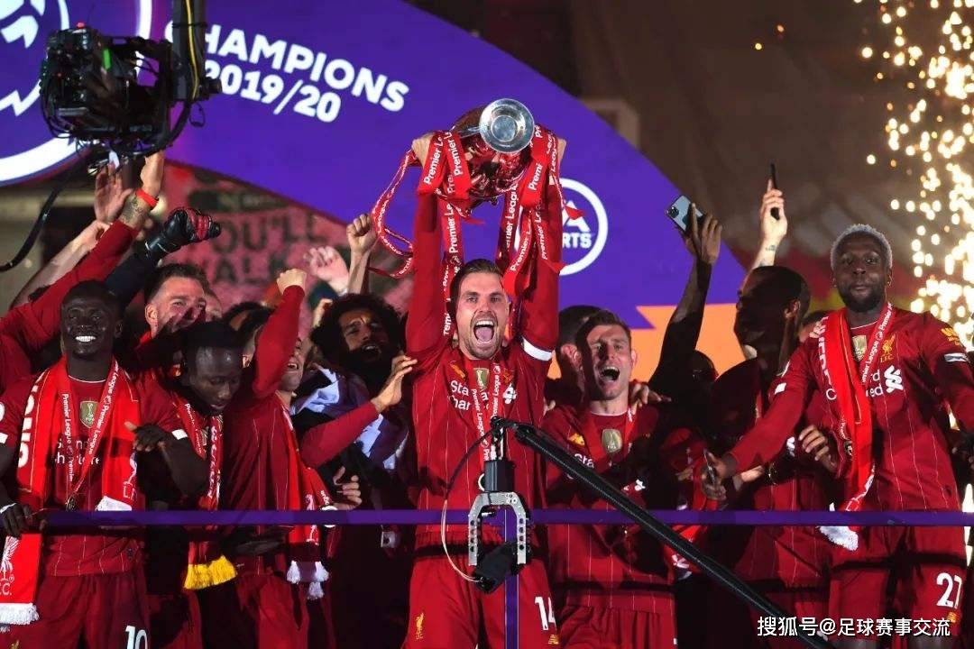 今日足球:纽卡斯尔联vs利物浦、塞维利亚vs赫塔费